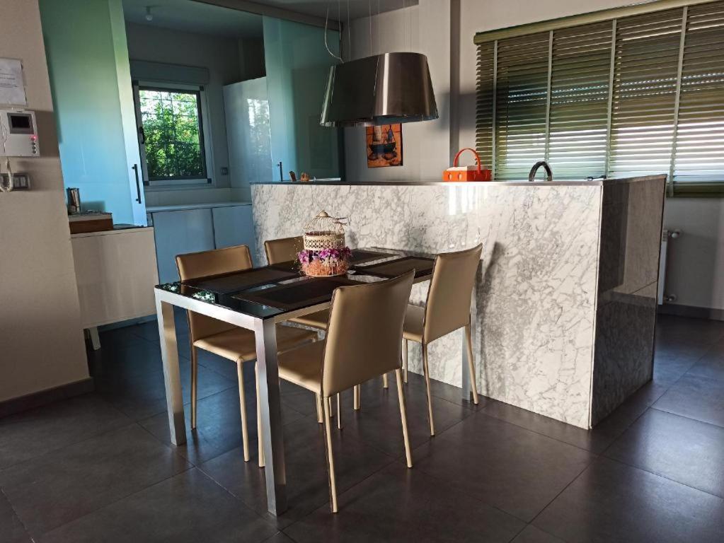 Casa Del Pueblo Villa Montichelvo ภายนอก รูปภาพ